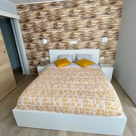 Logements équipés à Onnaing avec espace Balneo en OPTION proche Toyota, autoroute et Valenciennes Extérieur photo