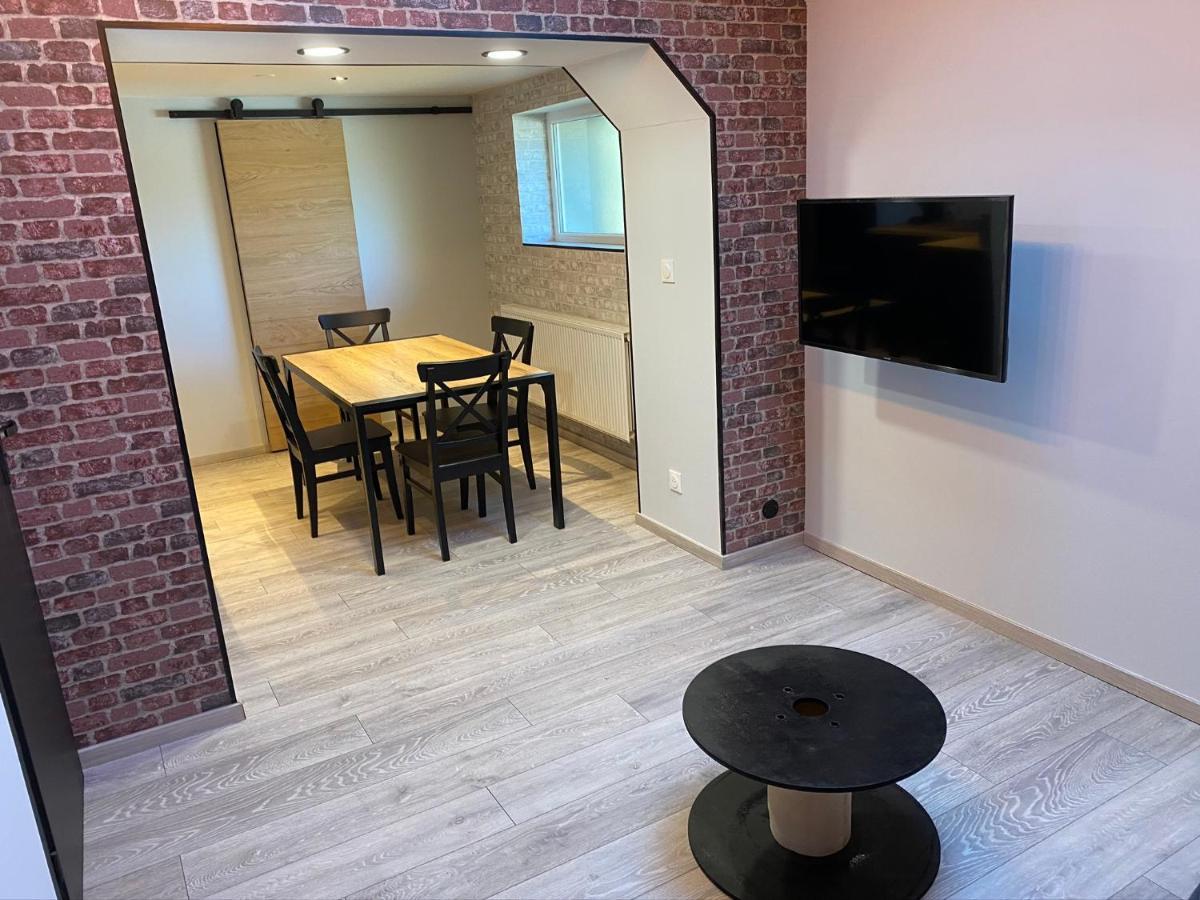 équipés à Avec Espace Balneo En Option Proche Toyota, Autoroute Et Valenciennes Apartamento